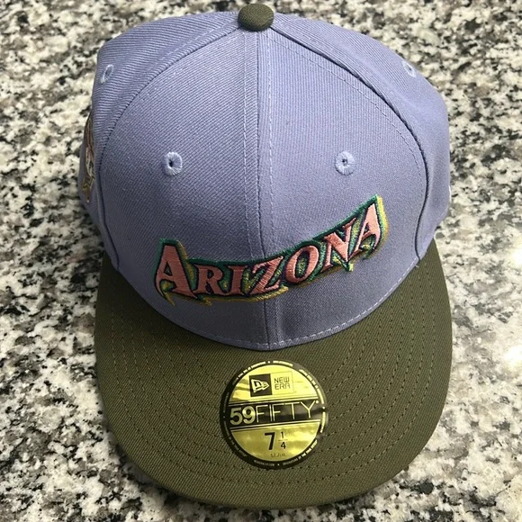 New Era Arizona Diamondbacks fitted cap Size 7 1/4 - Picture 1 of 7